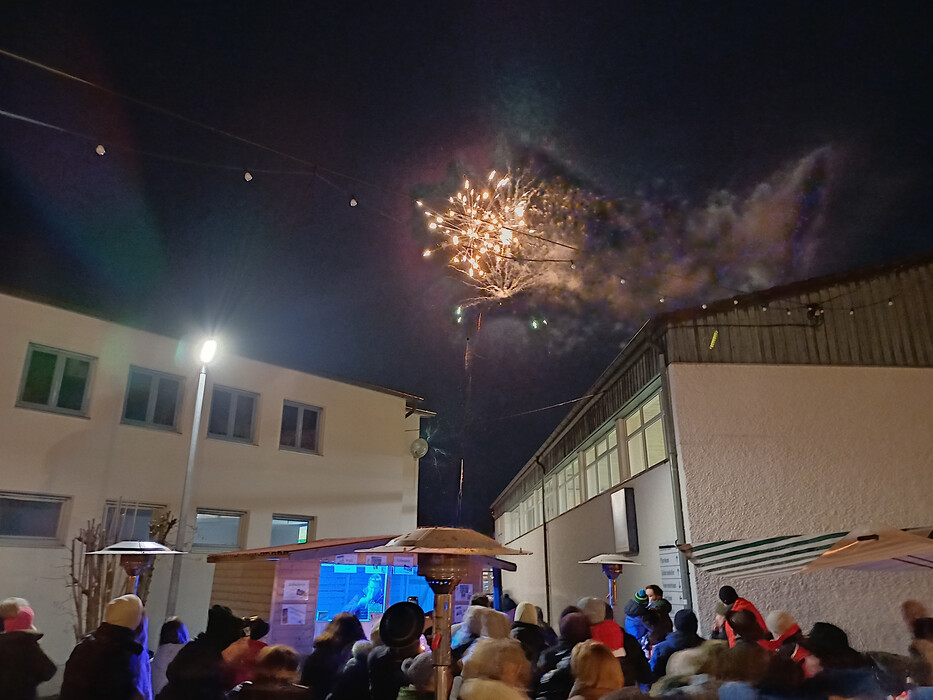 06_Neujahrstreff_Feuerwerk__2.jpg